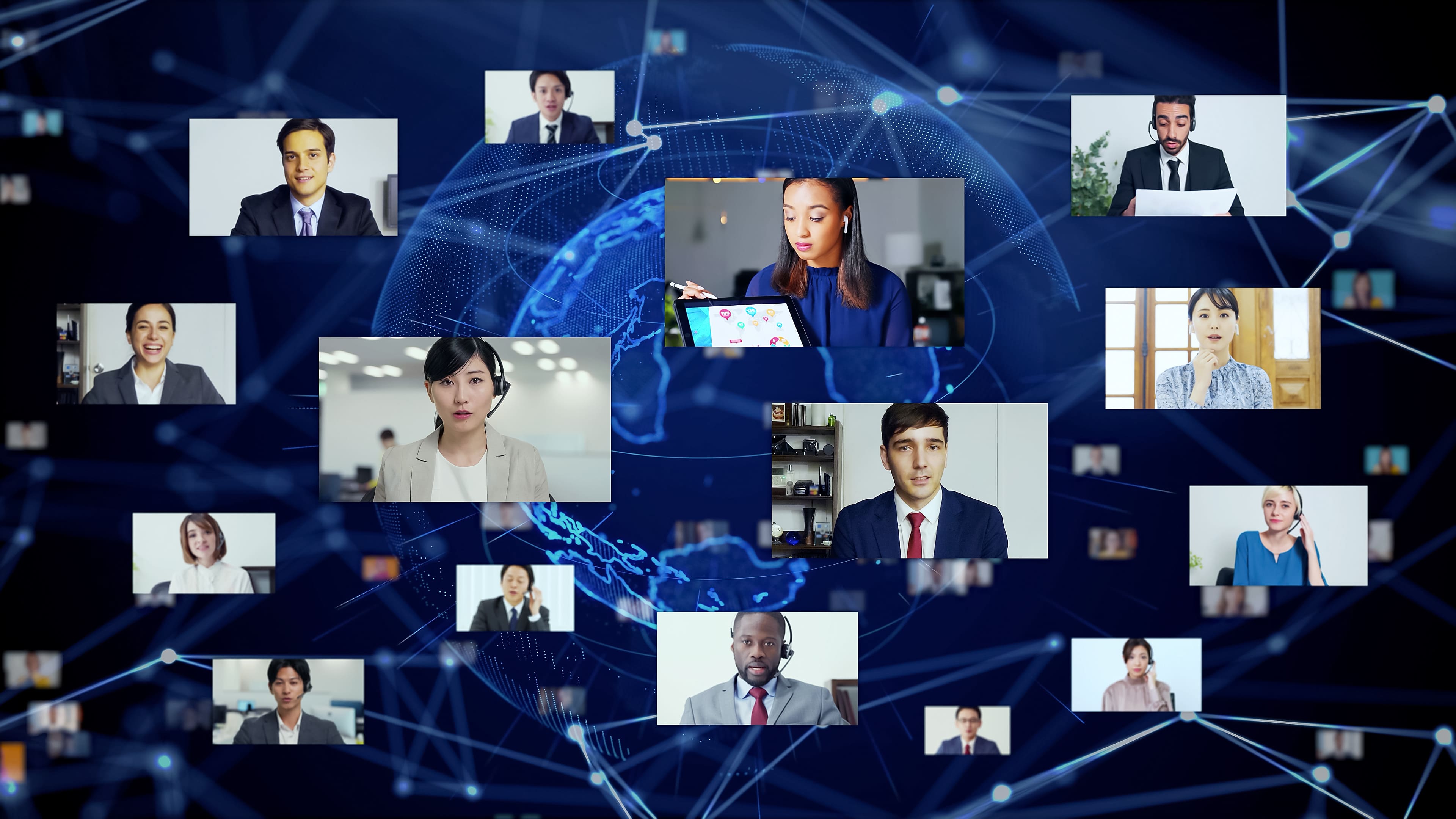 Изображение. Группа людей контактируют через программу для удалённого доступа.